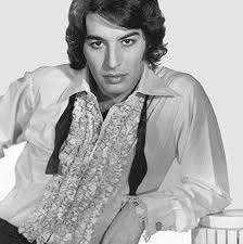 Ships from and sold by amazon.com. Sandro De America Community Facebook