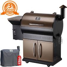 Z Grills Wood Pellet Grill Smoker With Patio Cover 7 In 1 Grill 700 Cooking Area Roast Sear Bake Smoke Braise And Bbq With Electric Digital Controls For In 2020 Pellet Grills