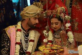 Pin By Tellywood On Pinjara Khubsurti Ka Festival Captain Hat Captain Hat Celebs