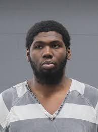 Sioux Falls man accused of rape back behind bars