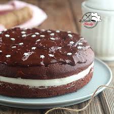 Tipica del ferrarese, questa torta unisce il contrasto della . Torta Pinguino Con Crema Al Latte Ricetta Bimby Le Ricette Bimby