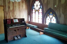 We sell all unique properties including churches, oast houses, castles, equestrian property and former mills. Abandoned Churches For Sale That Are Simply Divine Abandoned Churches Gothic Revival Architecture Stone Chapel