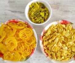 Jalebi, also known as jilapi, zulbia, mushabak and zalabia, is an indian sweet snack popular all over south and western asia. It S Dussehra And The Jalebi Fafda In My Case Papdi Gathya Post Is Mandatory Wishing All Of You A Very Happy Dussehra Foodiliciousmumbai Foodtalkindia