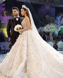 Georges Hobeika Click In To See The Most Beautiful And Extravagant Wedding Dresses Extravagant Wedding Dresses Extravagant Wedding Beautiful Wedding Dresses