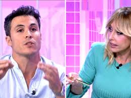 Emma García irrumpe en Fiesta