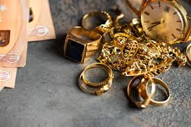 Hơn 1.584.700 Trang Sức ảnh, hình chụp & hình ảnh trả phí bản quyền một lần  sẵn có - iStock