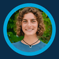 Alumni Return To The Island School As Staff