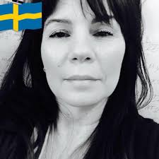 Daniela Baker (@daniela.baker.14) • Facebook, Connect with friends