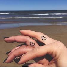 Best Friend Tattoos For Women Your Bff 2019 Summer Page 26 Of 42 Veguci Arkadas Dovmeleri Minik Dovmeler Sevimli Dovmeler