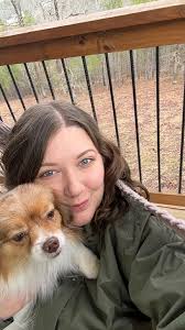 If anyone has a curly spider plant and could give me a couple spiderettes,  I would appreciate it! I'm a kindergarten teacher and I have a spider plant  in my classroom. I