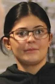 She highlights her signature plump pout with a deep lipstick Create Meme Kylie Jenner Glasses For Vision Kylie Jenner Kylie Jenner Without Makeup And Photoshop Pictures Meme Arsenal Com