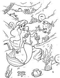 Dogs love to chew on bones, run and fetch balls, and find more time to play! Flounder Coloring Pages Free Printable Coloring Pages Free Coloring Home