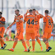 Fifa 21 was released in october 2020 and it features some of the biggest teams in the world, but there is one notable omission: Power Ranking Juventus 2020 21 Roster Black White Read All Over