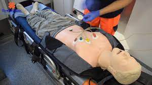 Einfach ein 12 kanal ekg anlegen und schreiben: Ekg Richtig Kleben Youtube