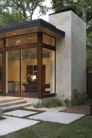 Dry Creek House Austin Tx Thecoolist The Modern Design Lifestyle Magazine Houses In Austin Architecture Modern House Design