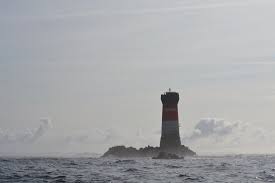 Quelles étaient les causes essentielles de l'augmentation des dépenses ? Phare Des Pierres Noires Bild Von Archipel Excursions Private Tours Le Conquet Tripadvisor