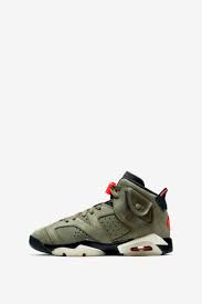 Complete with stash pockets, a zipped closure and bespoke cactus jack detailing, this air jordan 6 is not one to miss. Air Jordan 6 Travis Scott Erscheinungsdatum Nike Snkrs De