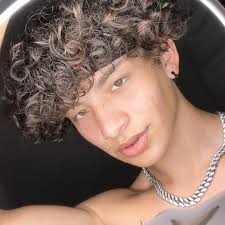 The mute boy-Vallykpena