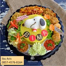 Nasi Tumpeng Enaksambal Nasi Kuning Pesan Nasi Tumpeng Nasi Kuning Rice Cooker Tumpeng Nasi Kuning Lengkap Membuat Tumpeng Baha Bento Ide Makanan Catering