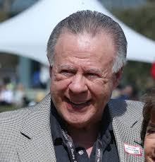 Randy Oberlander's Instagram, Twitter & Facebook