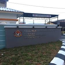 Marilah kita sama2 kongsikan apa jua aktiviti menarik di parit raja. Fotos Bei Kolej Jururawat Masyarakat Batu Pahat Parit Raja Batu Pahat Johor