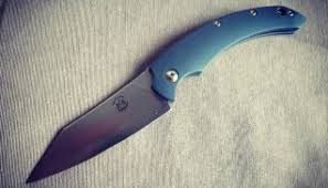 Epingle Sur Couteau