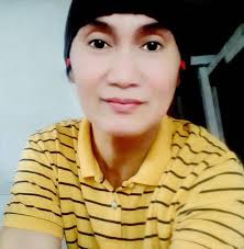 Mariah Carey paid a heartfelt tribute to Whitney Houston during her funeral  and took the opportunity to clarify some things about the supposed rivalry  between them…