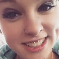 Nicollette Walker's Instagram, Twitter & Facebook