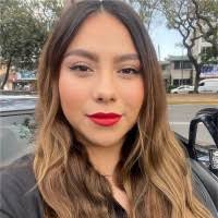 90+ perfiles de «Violeta Hernandez»