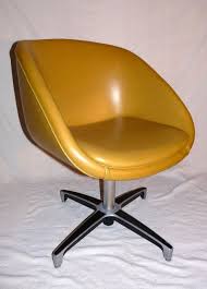 Mid Century Modern Dining Table And Chairs By Vansharpvintage Chair Side Chairs Mid Mod Furniture