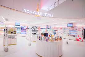 Savvy tokyo lifestyle challenging japan's 'girl power' concept through badass training. Tokyo Lifestyle Mira Place