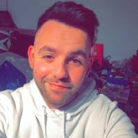 60+ "Andrew Varney" profiles