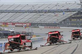 Nascar cup series at dover dover international speedway. Rain Postpones Nascar Race At Dover To Monday Mykhel