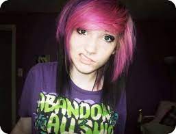 Holiday hearts‏ @holiday_hearts 30 нояб. Pin By Samantha Stealsyourskittles On Emos Emo Scene Hair Scene Hair Hair Inspiration Color