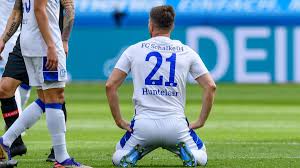 The home of fc schalke 04 on bbc sport online. Fc Schalke 04 Verliert Auch In Leverkusen Bayer 04 Feiert Sieg Bei Debut Von Hannes Wolf Eurosport