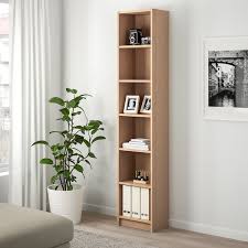 Susun atur dan reka bentuk semua perabut ini akan membentuk reka bentuk bilik bacaan (study room design) secara keseluruhan. Billy Rak Buku Venir Kayu Oak Berwarna Putih 40x28x202 Cm Ikea