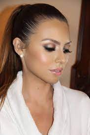 15 Coiffures Originales Que Vous Devez Absolument Voir Maquillage De Mariee Maquillage Naturel Mariage Maquillage Mariage
