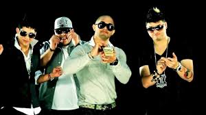 Descargar discografia completa de farruko 9 discos. Jp El Sinico Ft Farruko Falsetto Sammy Loco Con Ella Remix Official Video Hd Youtube