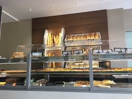Les Petit Pains De Mediterranee Nice Restaurant Avis Numero De Telephone Photos Tripadvisor