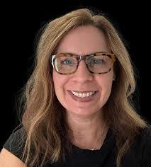 Jill Bundy's Instagram, Twitter & Facebook