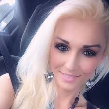 Jamie Searcy's Instagram, Twitter & Facebook