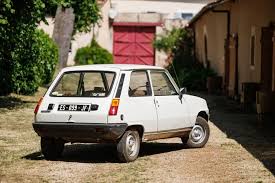 Image result for Gris 1982 Renault