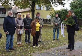 The permanent exhibitions jewish life in breisach 1931 and after the shoah , events and educational programs at this historic location help recall the historical jewish. Gegen Das Vergessen Das Blaue Haus In Breisach Halt Geschichte Lebendig Spd Breisgau Hochschwarzwald