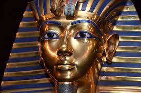 New Evidence Shows King Tut's Legendary Burial Mask Isn't Actually His