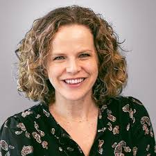 Elspeth Rose's Instagram, Twitter & Facebook