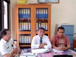 Secara umum slip gaji adalah bukti otentik atau bukti resmi penerimaan gaji dari pemberi kerja bagi pekerja atau pegawai. Dua Pegawai Bumn Di Ntt Dinyatakan Negatif Supcect Corona Kumparan Com