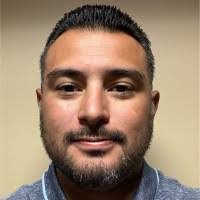 Ronnie Quiroz's Instagram, Twitter & Facebook