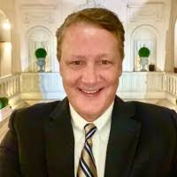 Safa Mukadam's Instagram, Twitter & Facebook