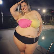 Bildergebnis für ssbbw swimming pool