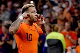 Discover everything you want to know about memphis depay: Amsterdam Netherlands October 13 Memphis Depay Of Holland Celebrates 2 0 During The Uefa Nations League Match Between Holland V Holland Fotos Nachrichten